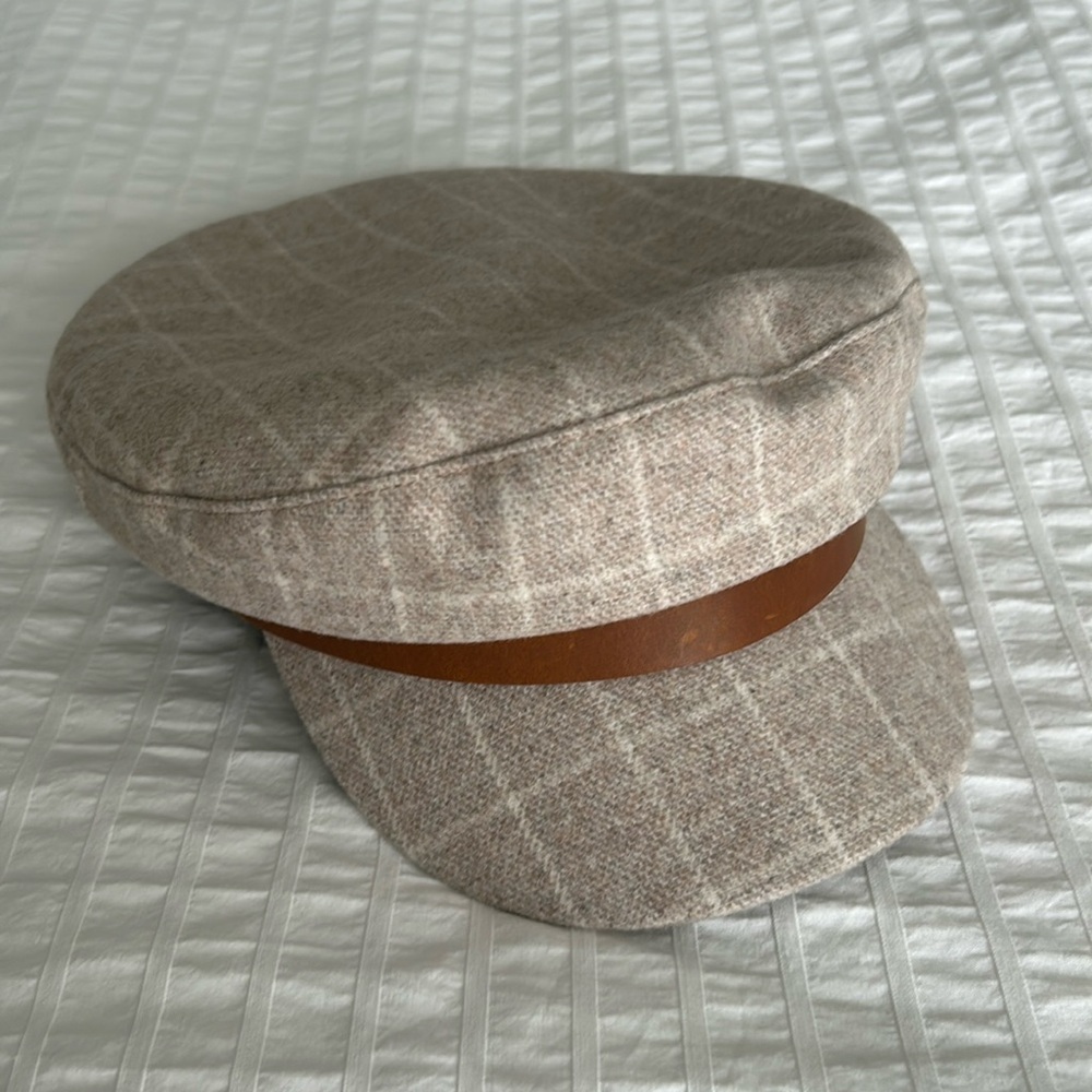 Gigi Pip James Felt Fisherman Baker Boy Cap Beige - Picture 2 of 7